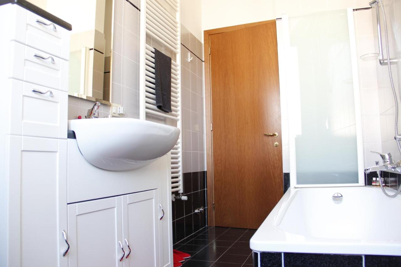 Art Apartment Bandinelli ฟลอเรนซ์ ภายนอก รูปภาพ